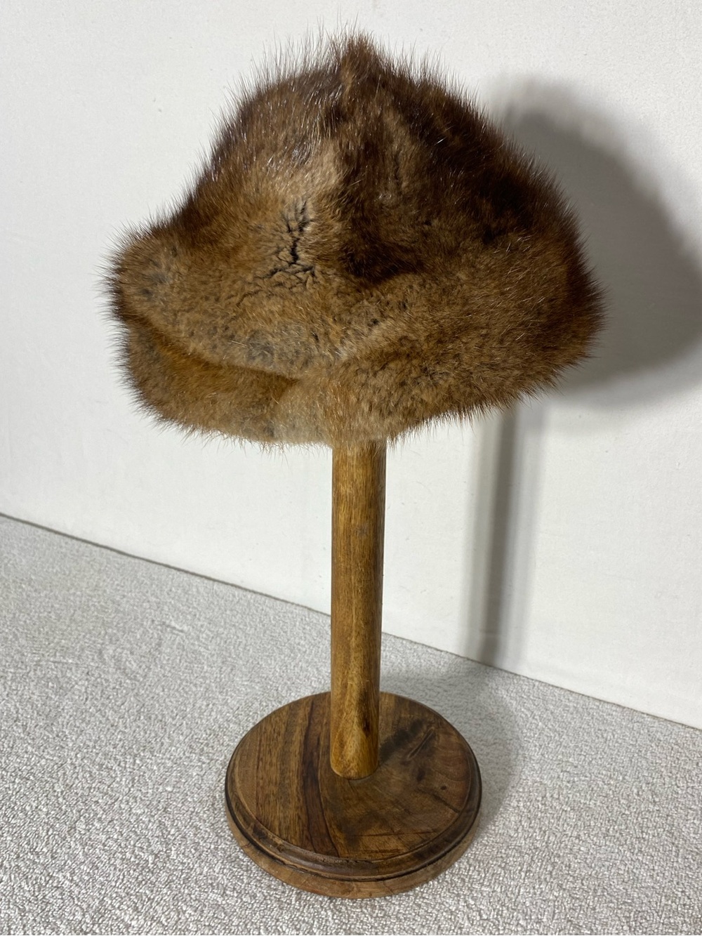 Vintage Mid Century Brown Real Fur Pillbox Cloche Winter Hat W Brocade Lining